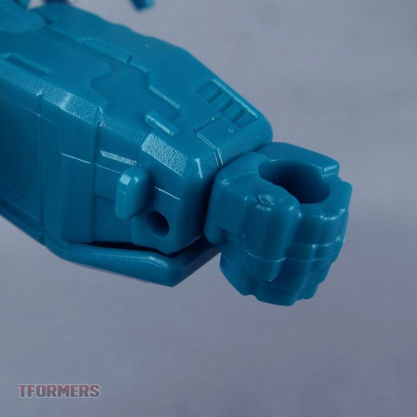 Deluxe Topspin Freezeout   TFormers Titans Return Wave 4 Gallery 032 (32 of 159)